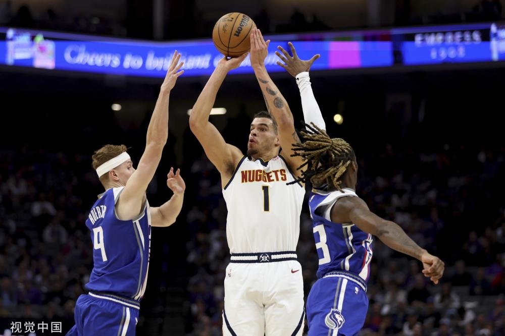 年队的教练 年队的教练