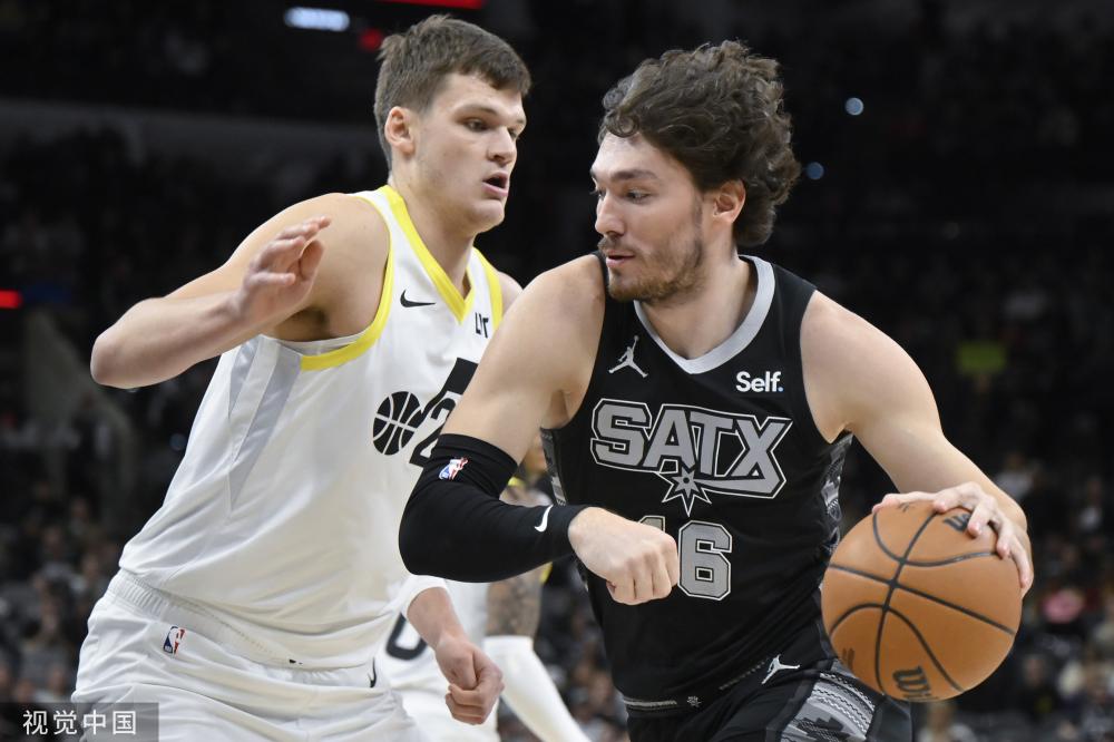 均被自然融 均被自然融