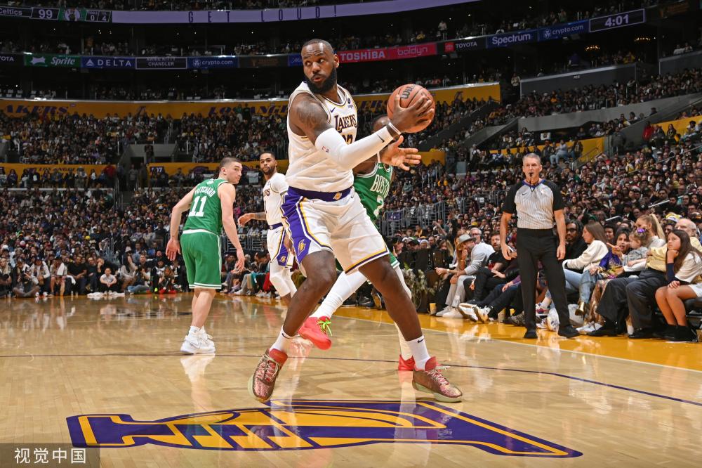 不仅感谢他 不仅感谢他