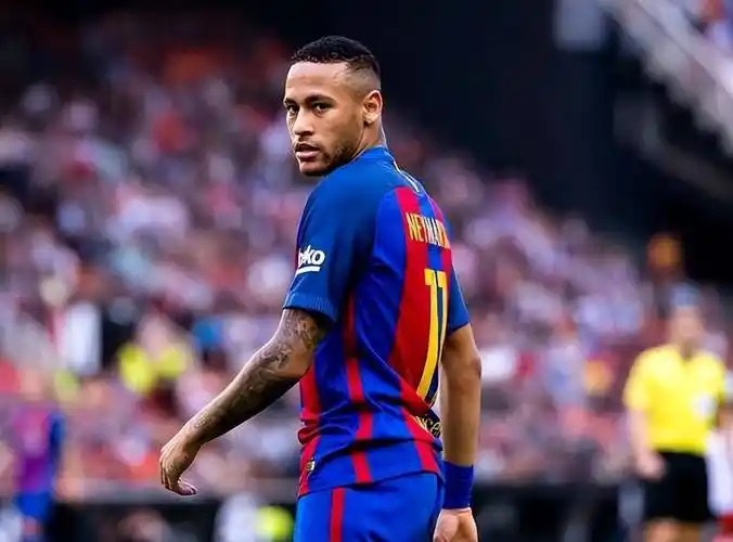 员在全球范 员在全球范